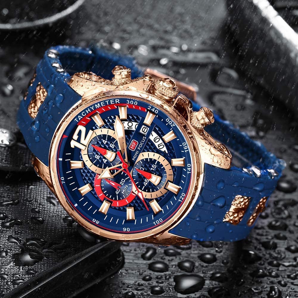 Men's Chronograph Waterproof Analog Quartz Watch Y7682