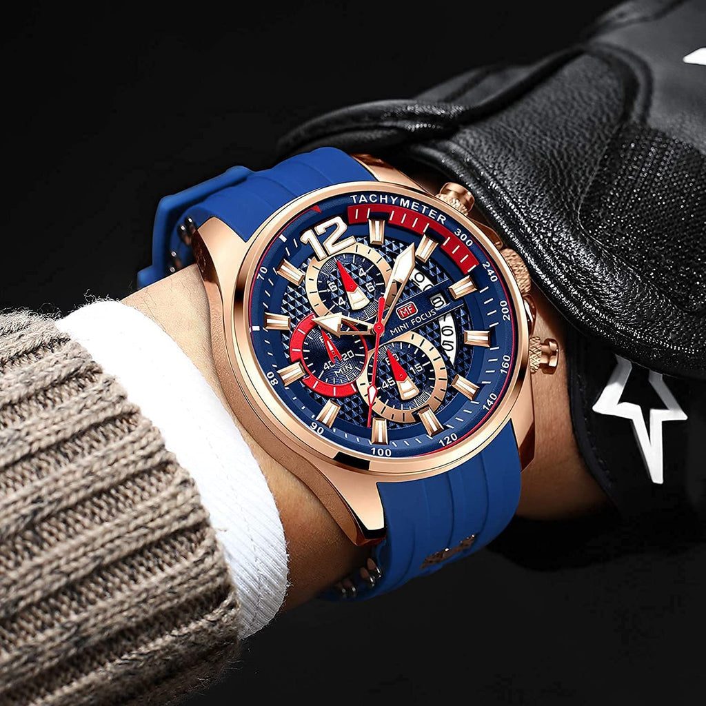 Men's Chronograph Waterproof Analog Quartz Watch Y7682